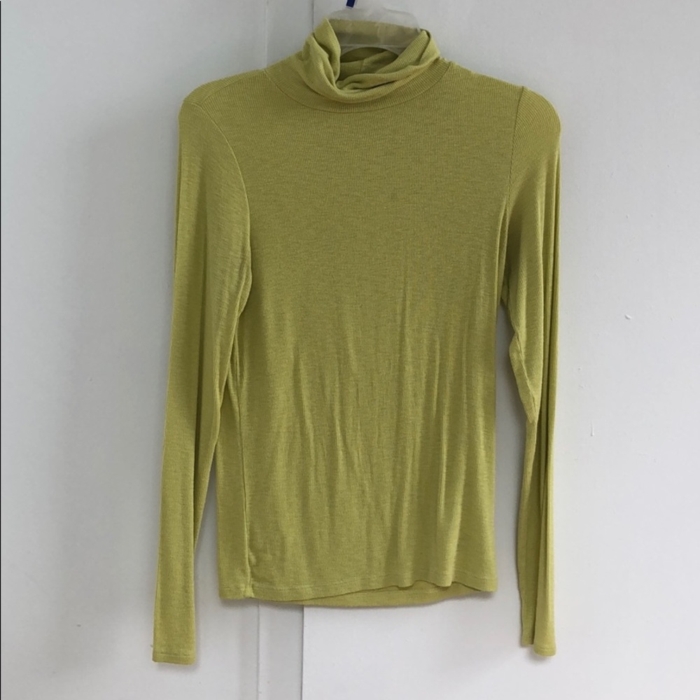 Yellow turtleneck